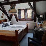 Pensjonat Altfraenkische Weinstube Rothenburg ob der Tauber