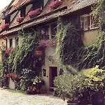 Pensjonat Altfraenkische Weinstube Rothenburg ob der Tauber
