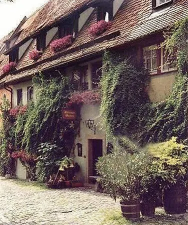 招待所 艾尔弗拉恩基斯克葡萄酒馆酒店 罗滕堡